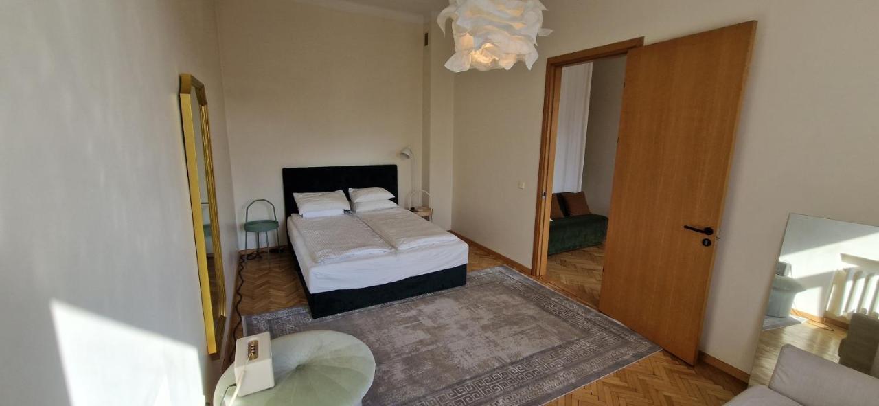 Tyzen39&38 Luxury Apartment 빌뉴스 외부 사진